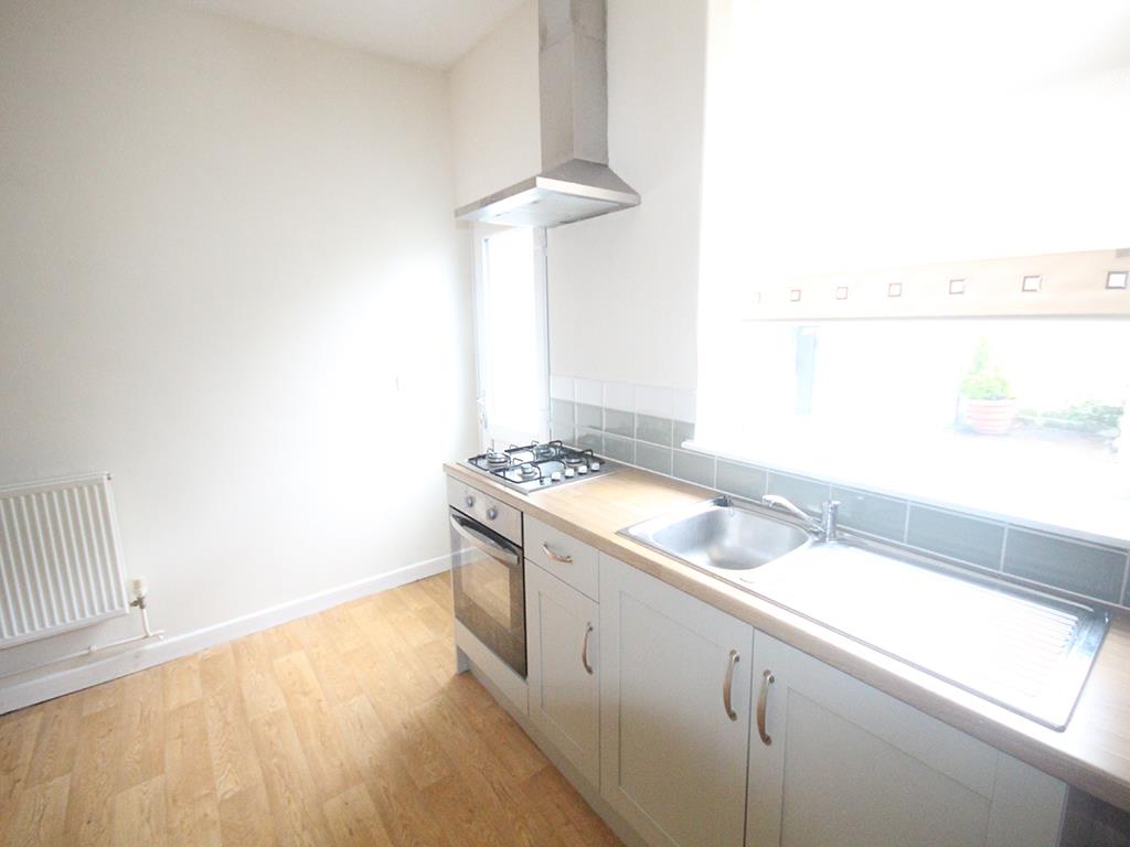 2 bedroom terraced house To Let in Trawden, Colne - IMG_5189.jpg